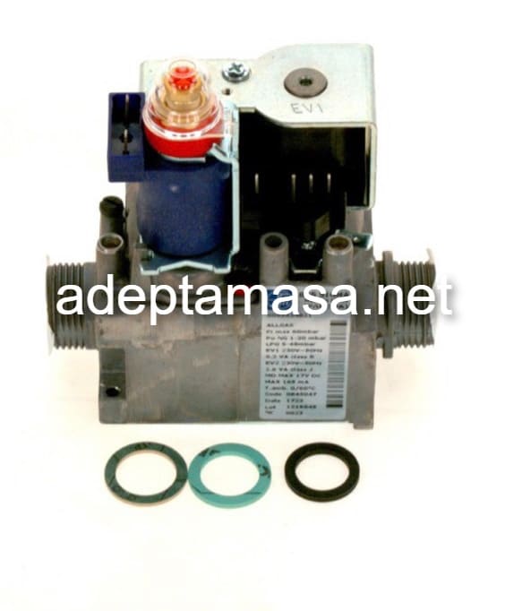 Клапан газовый в котел U002/ U004/U102/U104 арт.0007101140