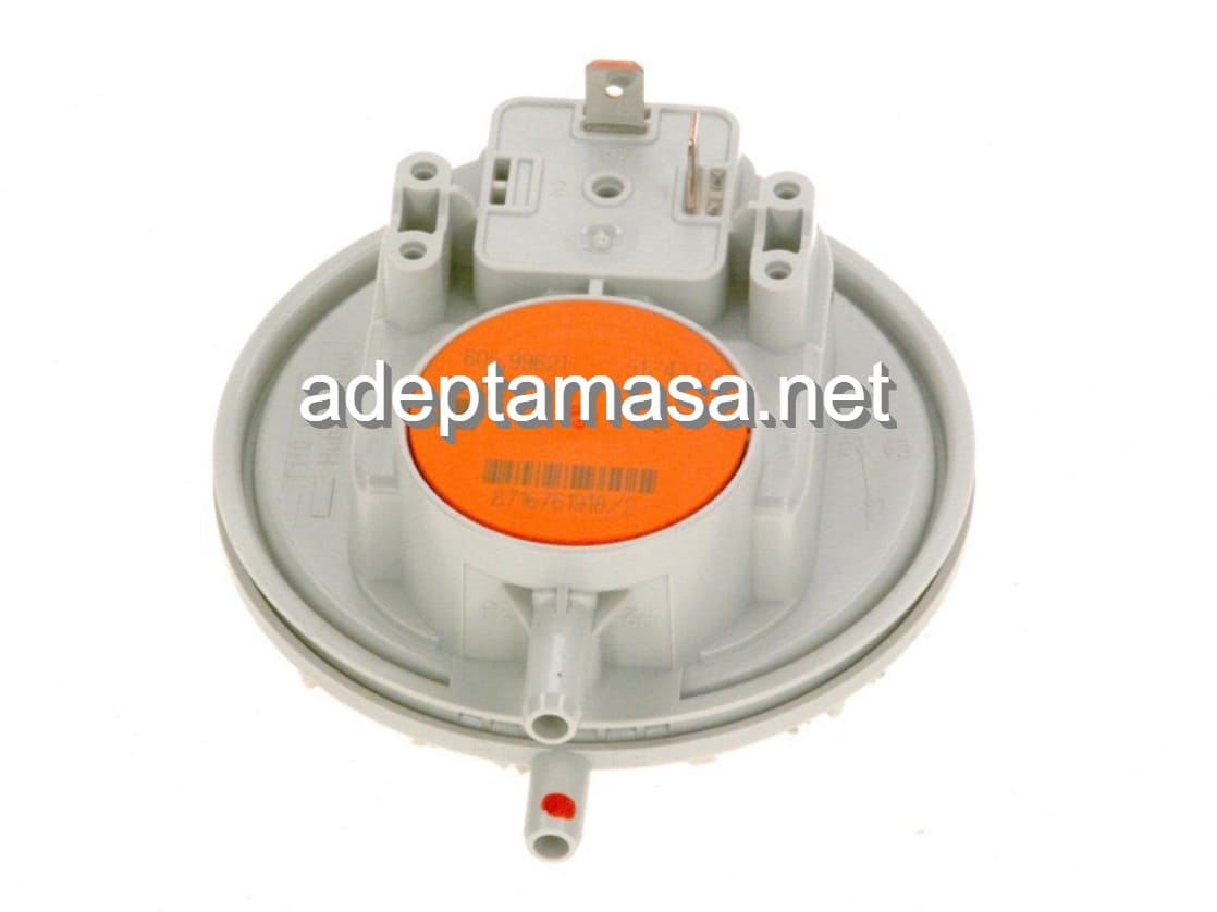 Дифференциальный датчик давления в котел U052-24T/28T арт.87167619180